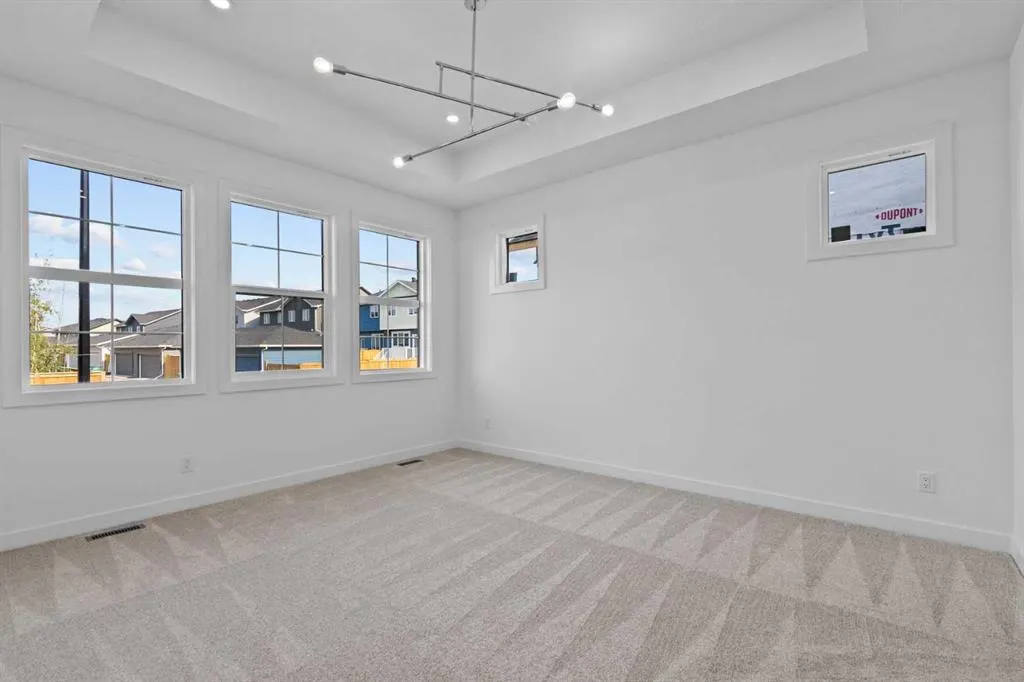 15 Coopersfield Link SW #1901