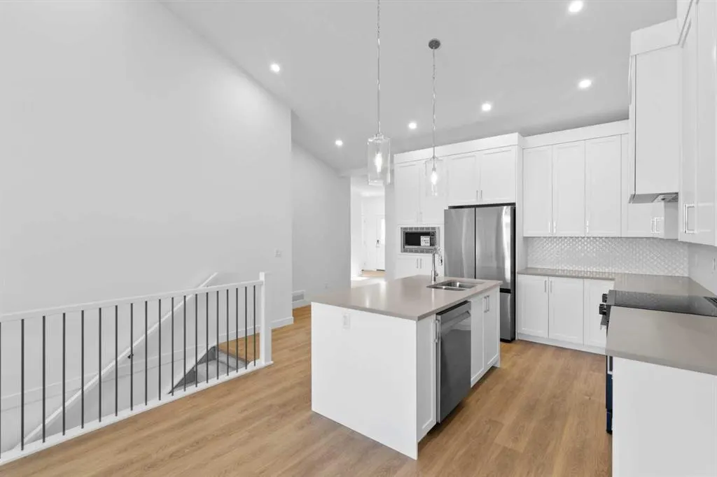 15 Coopersfield Link SW #1901