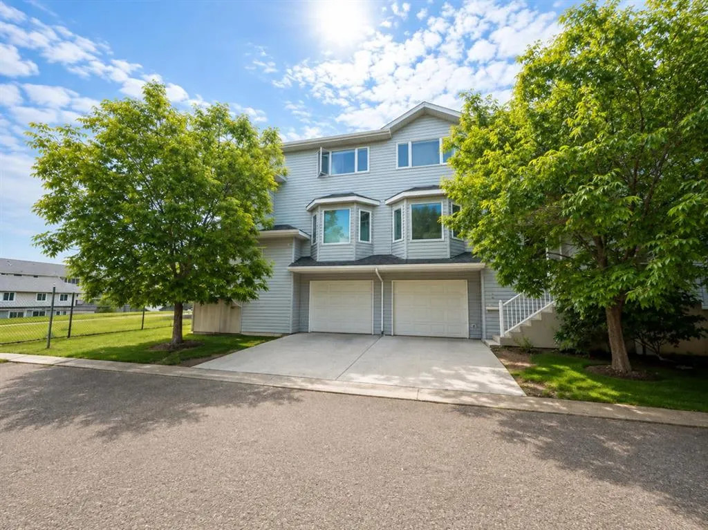 105 Loutit Road #808