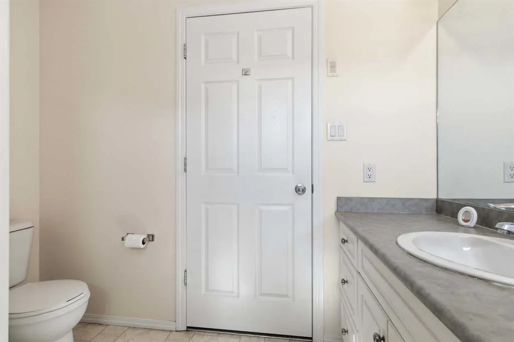105 Loutit Road #808