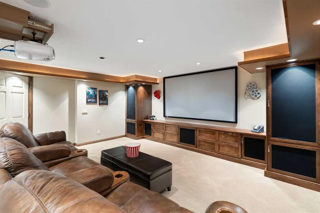 505 Bearspaw Village Ridge NW