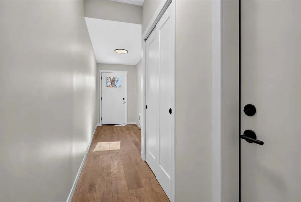 30 Creekside Villas SW #705