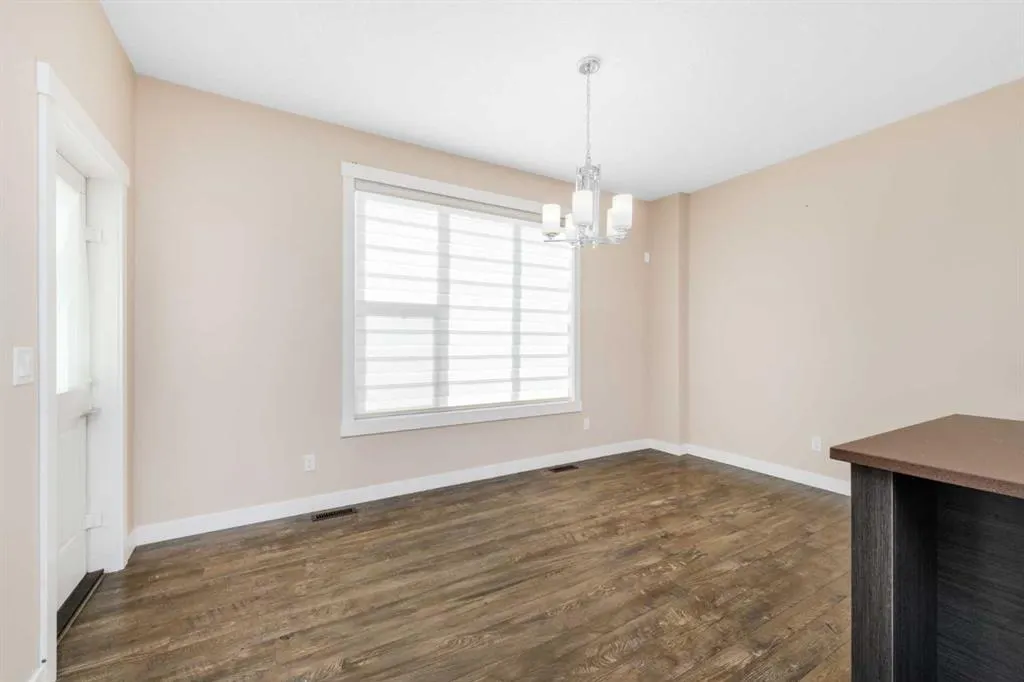 244 Baysprings Gardens SW