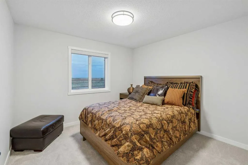 70 Savoy Landing SE