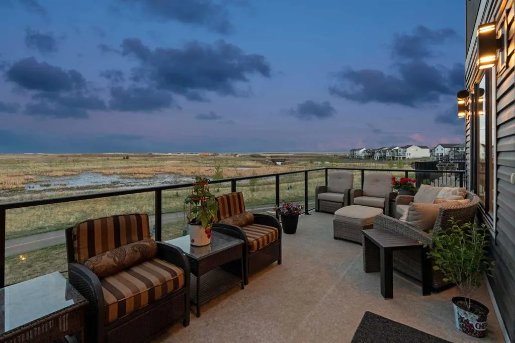 70 Savoy Landing SE