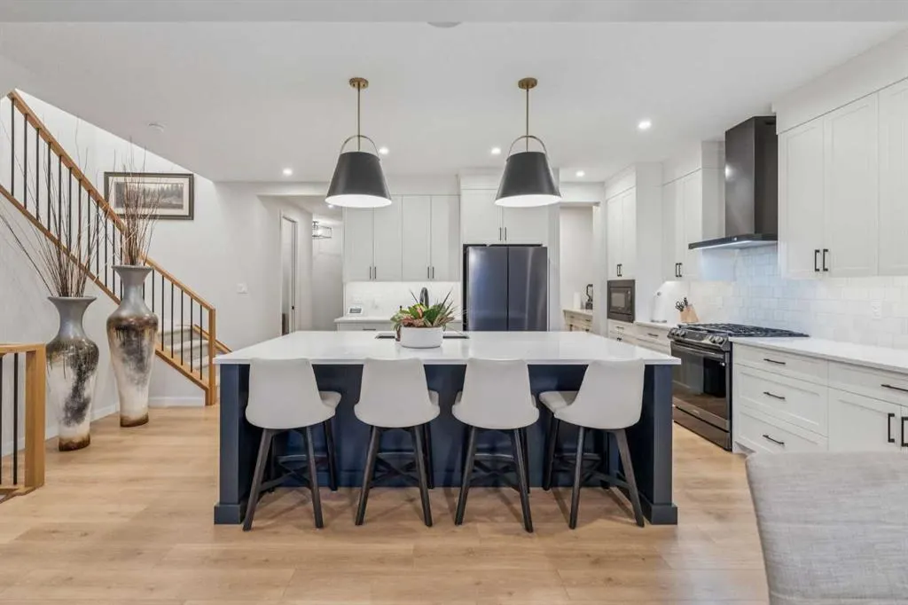 70 Savoy Landing SE