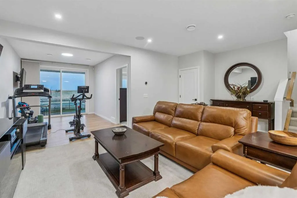 70 Savoy Landing SE