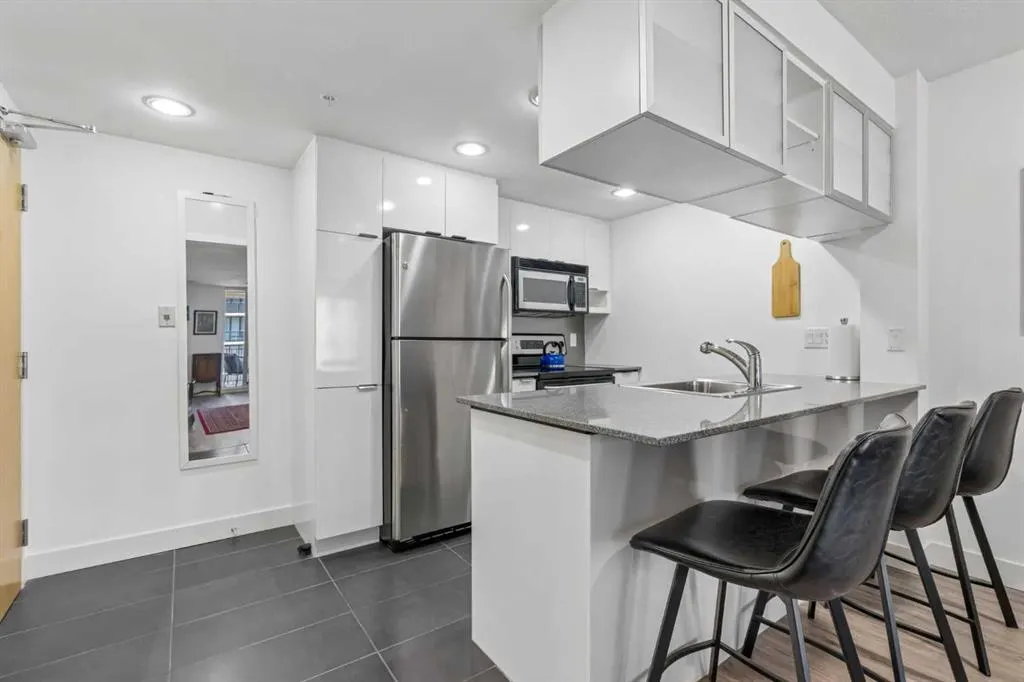 1110 11 Street SW #701