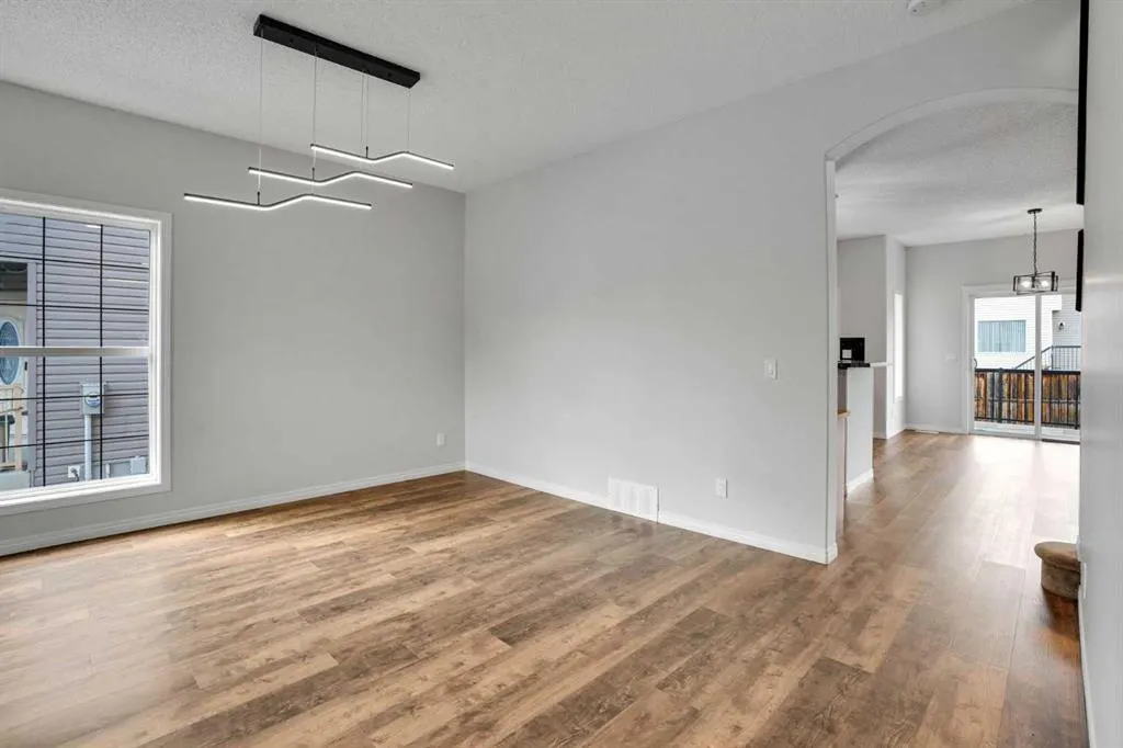 152 Hawkmere Close