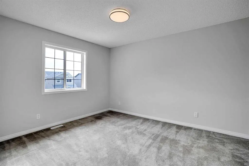 152 Hawkmere Close