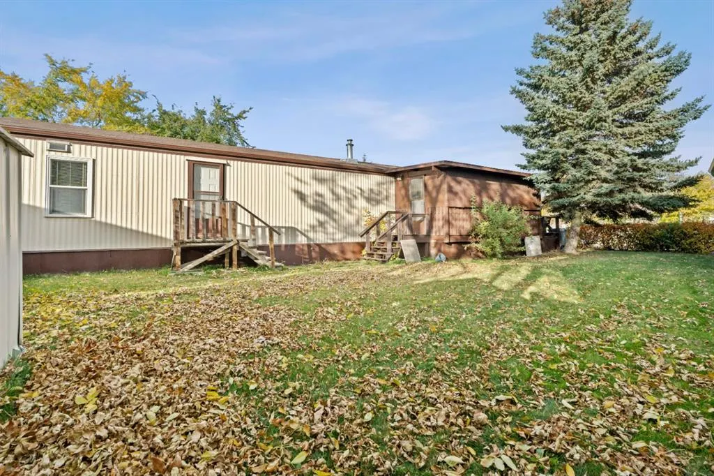 6724 17 Avenue SE #40