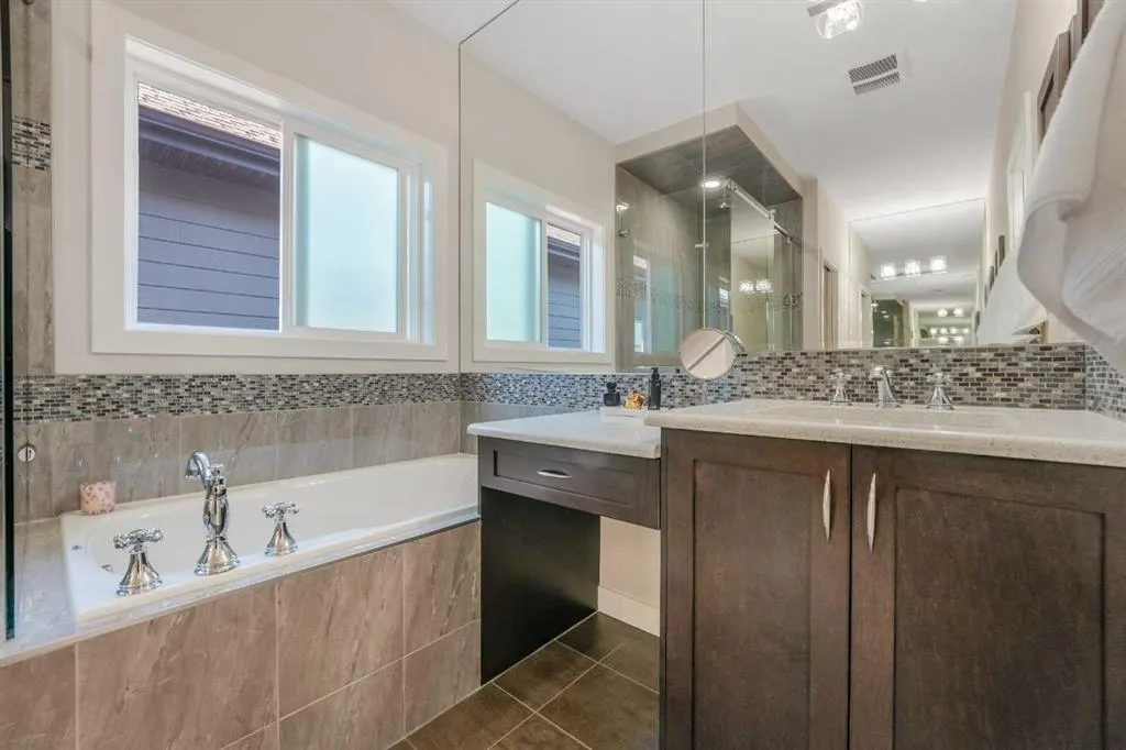 44 Legacy Cove SE