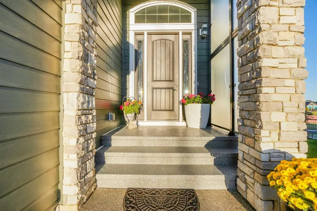 44 Legacy Cove SE