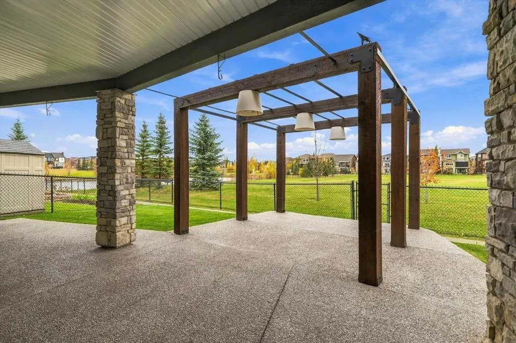 44 Legacy Cove SE