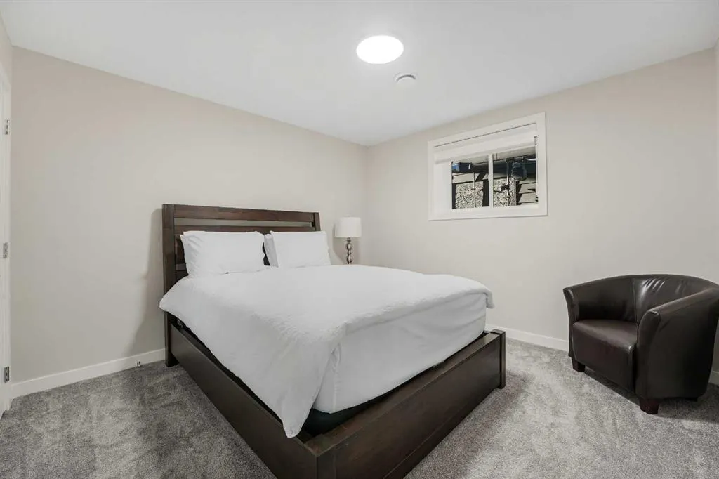 44 Legacy Cove SE