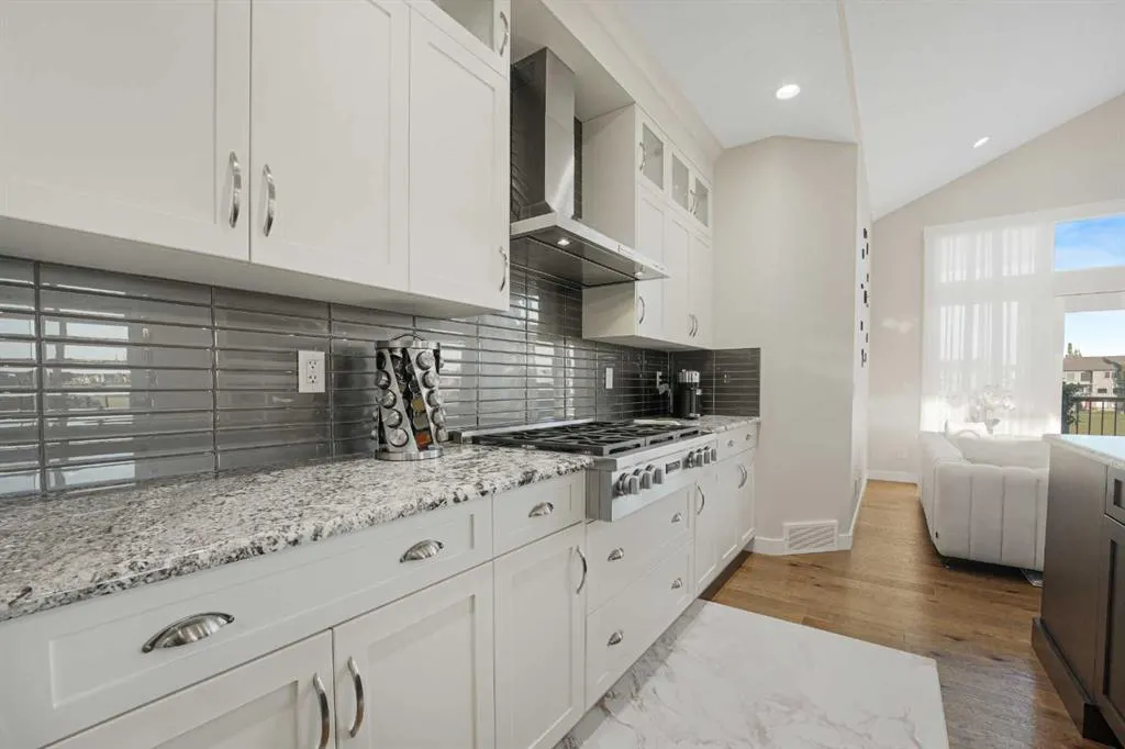 44 Legacy Cove SE