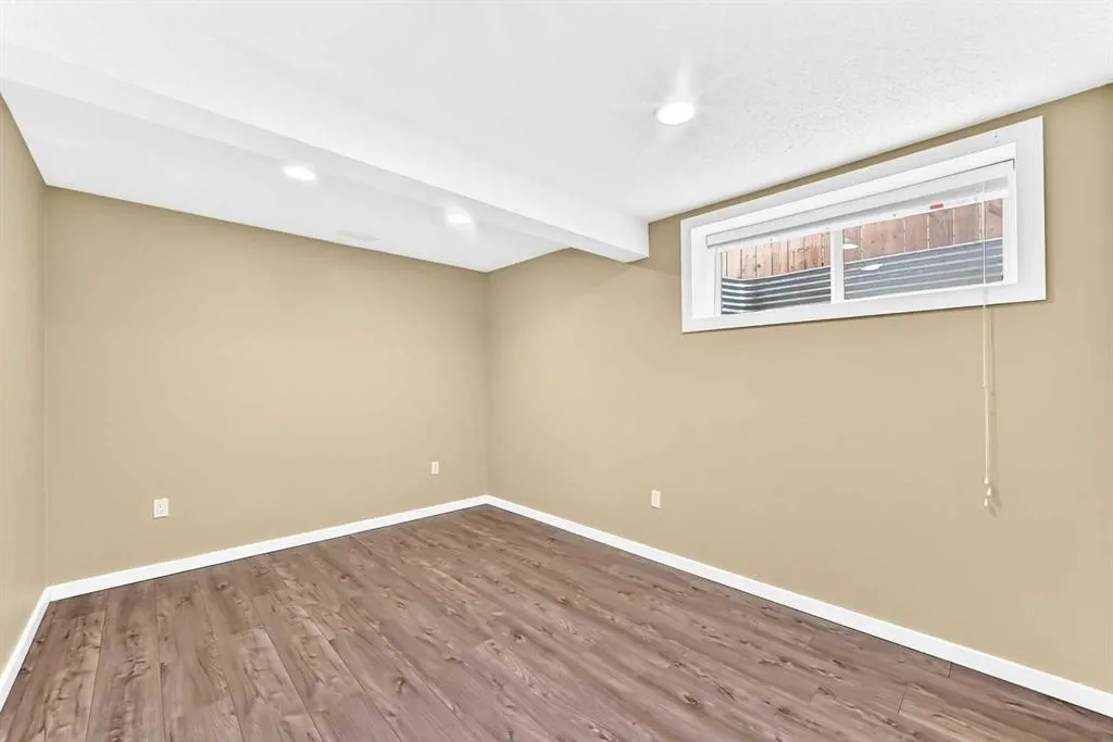 210 Brightonstone Green SE