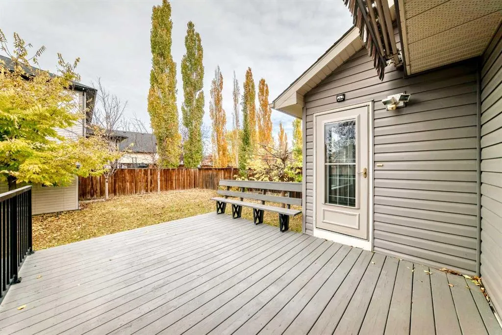 210 Brightonstone Green SE