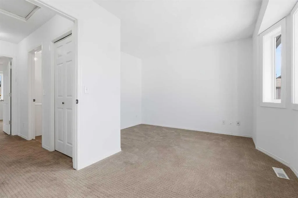 225 Killarney Glen Court SW
