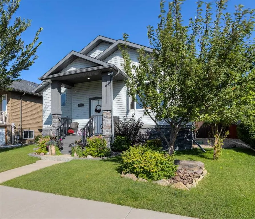 159 Grand River Boulevard W
