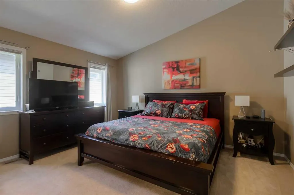 159 Grand River Boulevard W