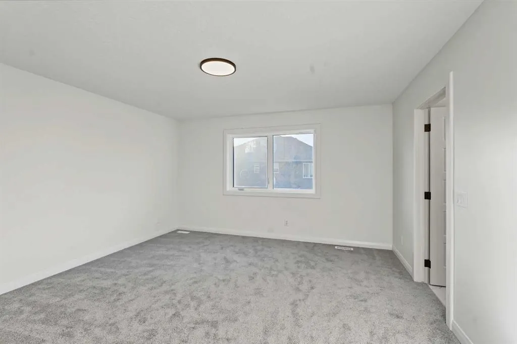 95 Dawson Wharf Mount