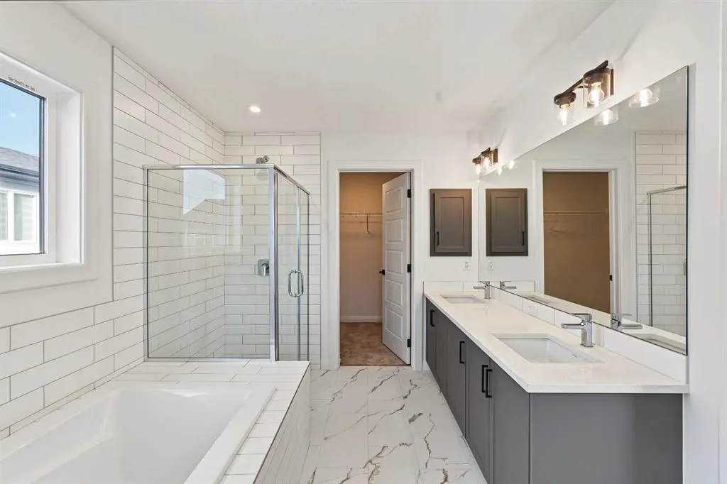 95 Dawson Wharf Mount