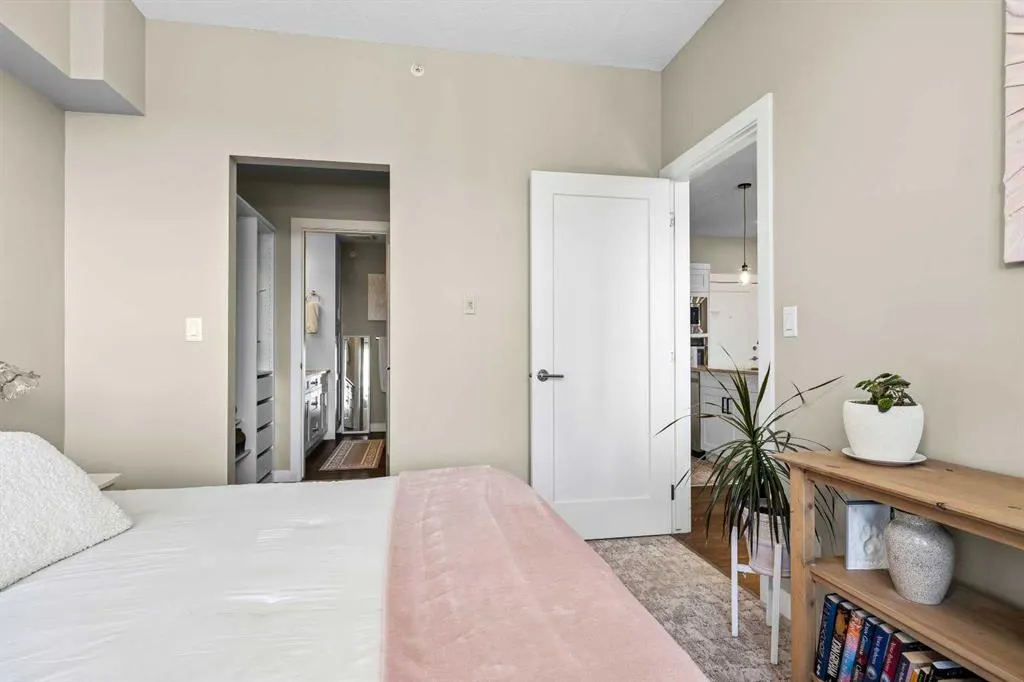 10 Walgrove Walk SE #412