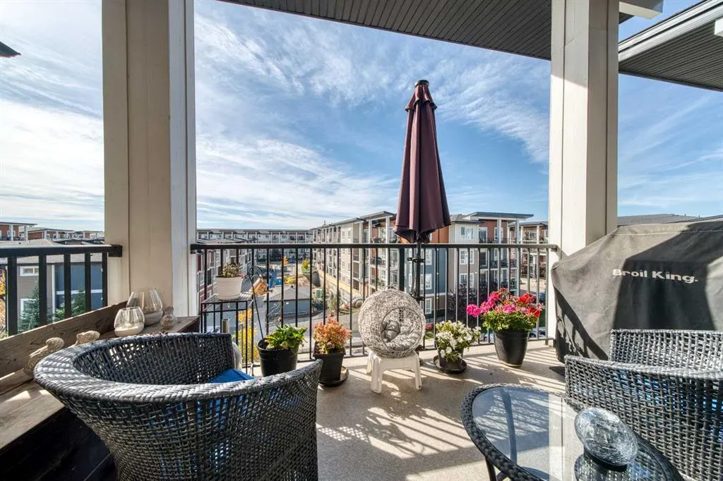 10 Walgrove Walk SE #412