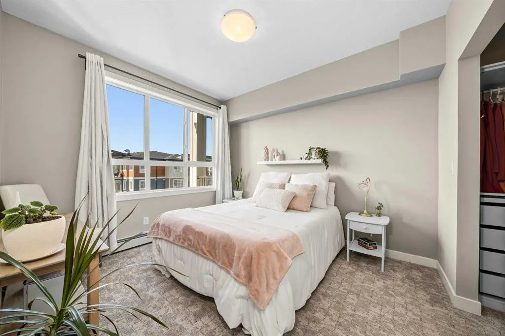 10 Walgrove Walk SE #412