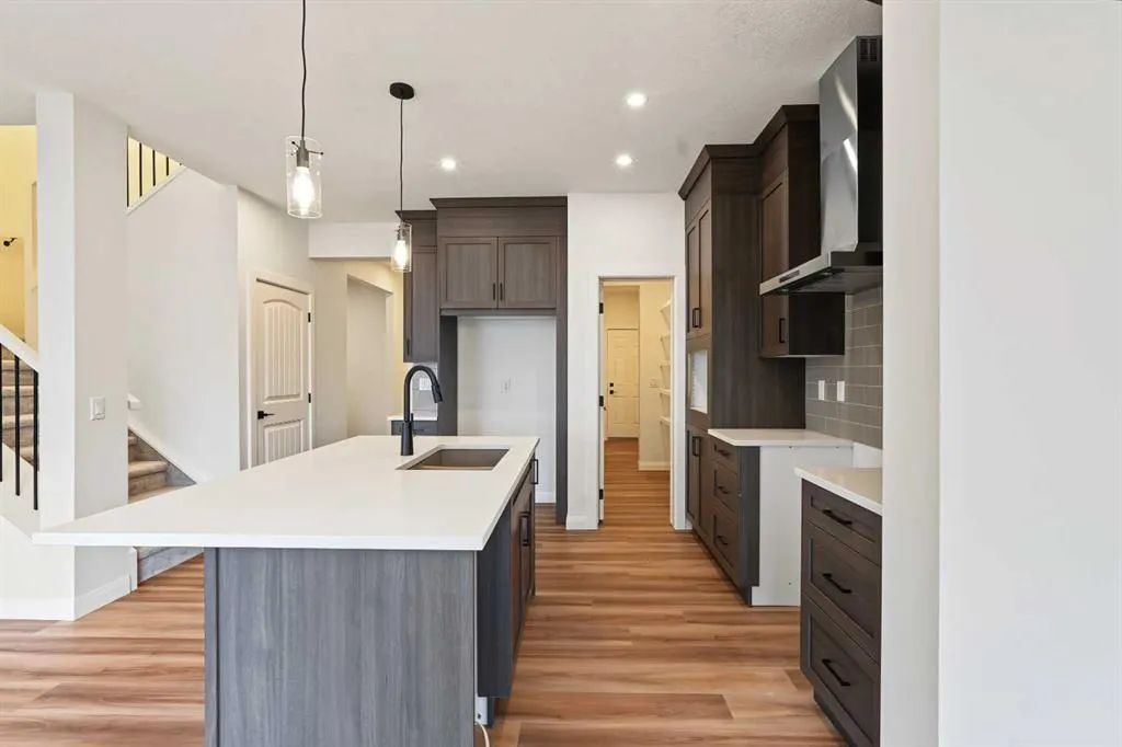 72 Dawson Wharf Mount