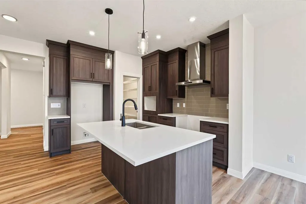 72 Dawson Wharf Mount