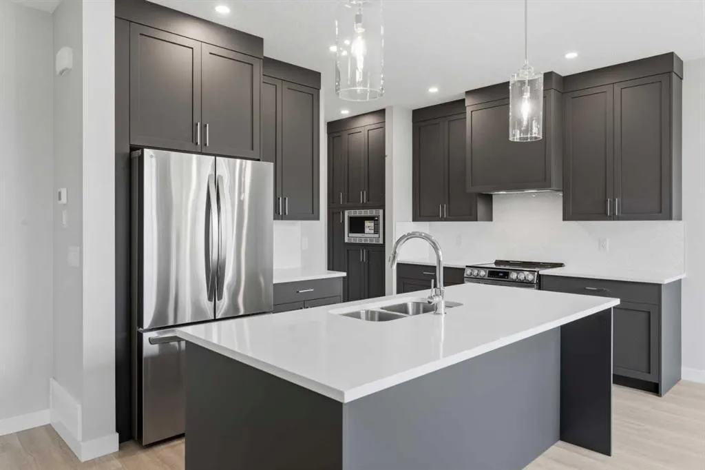 201 Cooperswood Green SW #603