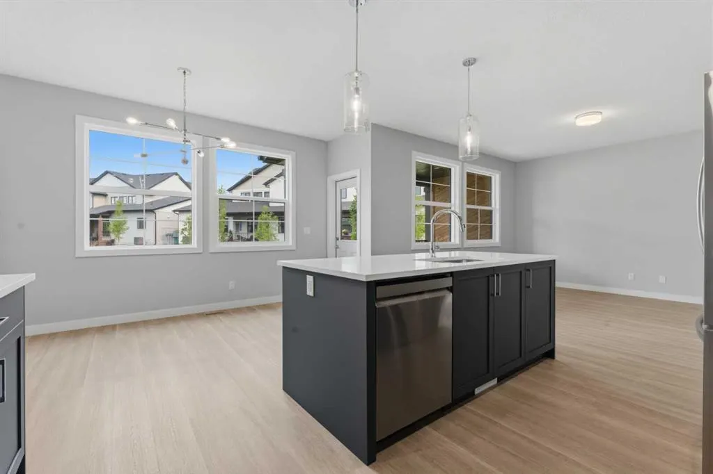 201 Cooperswood Green SW #603