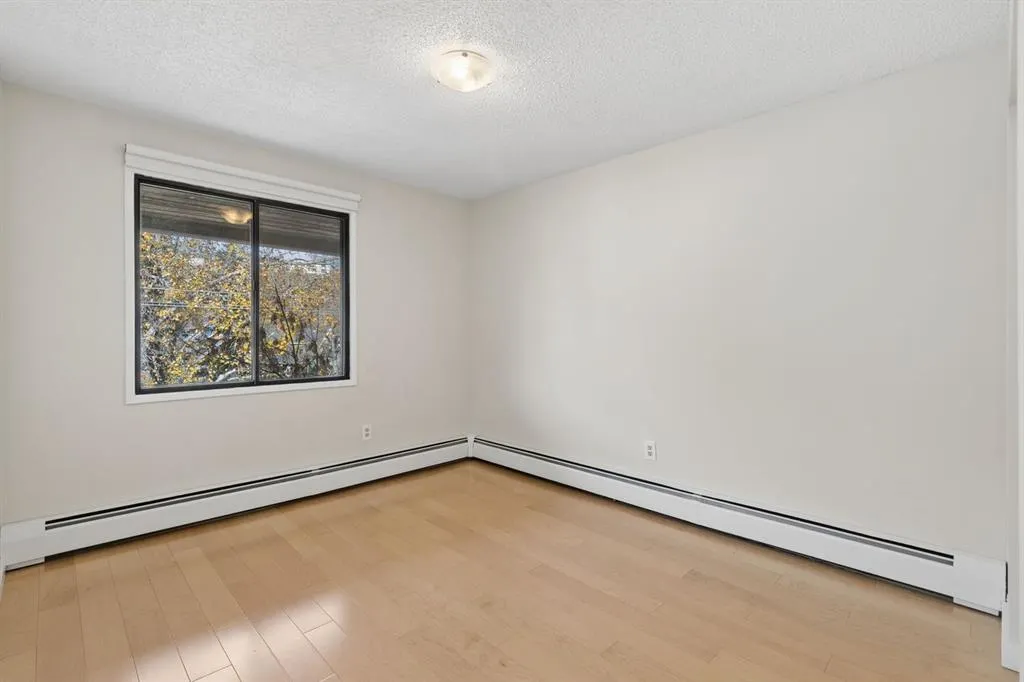618 2 Avenue NW #405