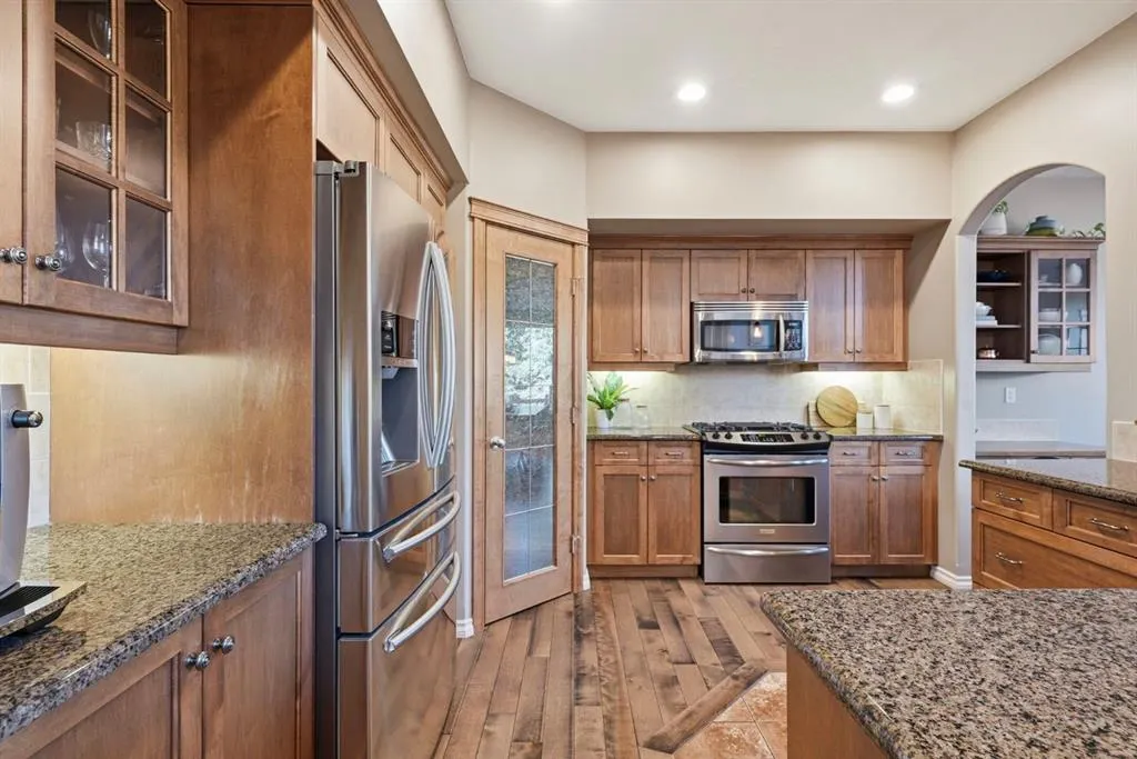 76 Crystal Green Drive