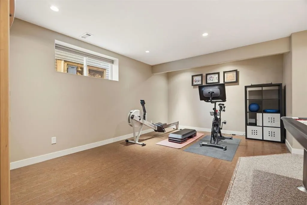 76 Crystal Green Drive