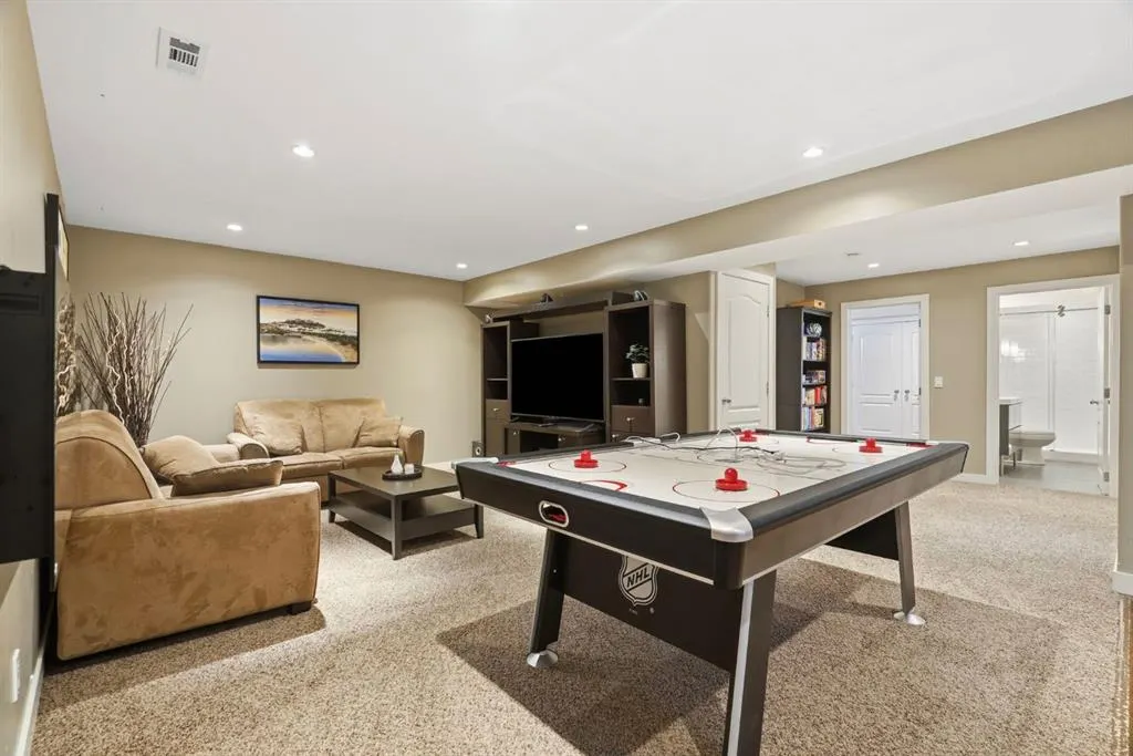 76 Crystal Green Drive