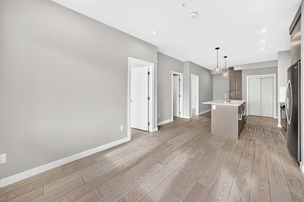 395 Skyview Parkway NE #2417
