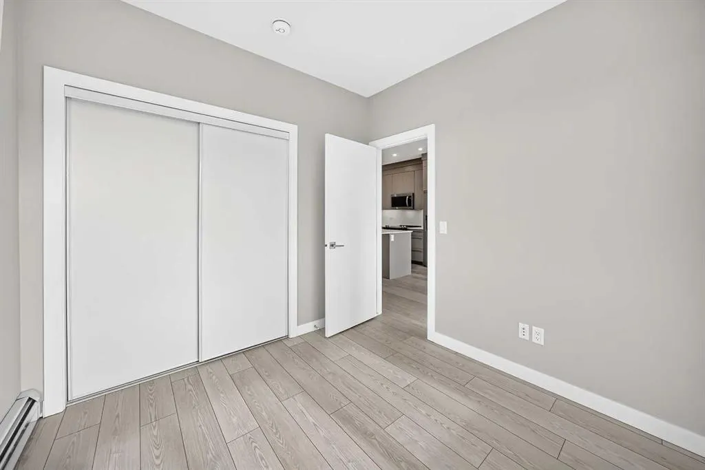 395 Skyview Parkway NE #2417