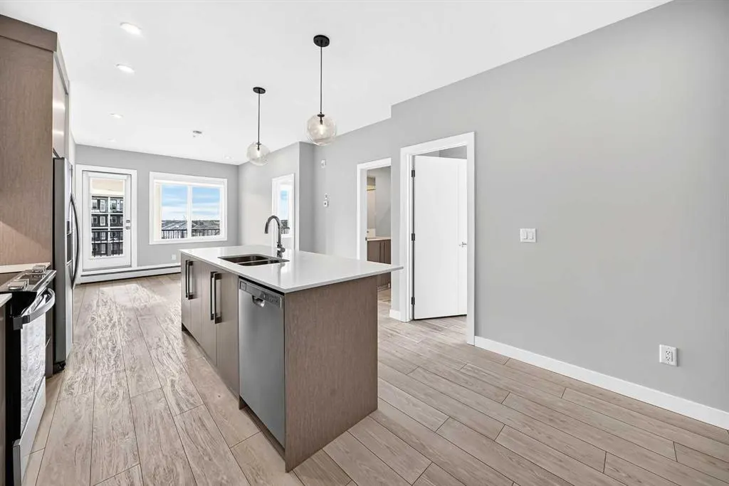 395 Skyview Parkway NE #2417