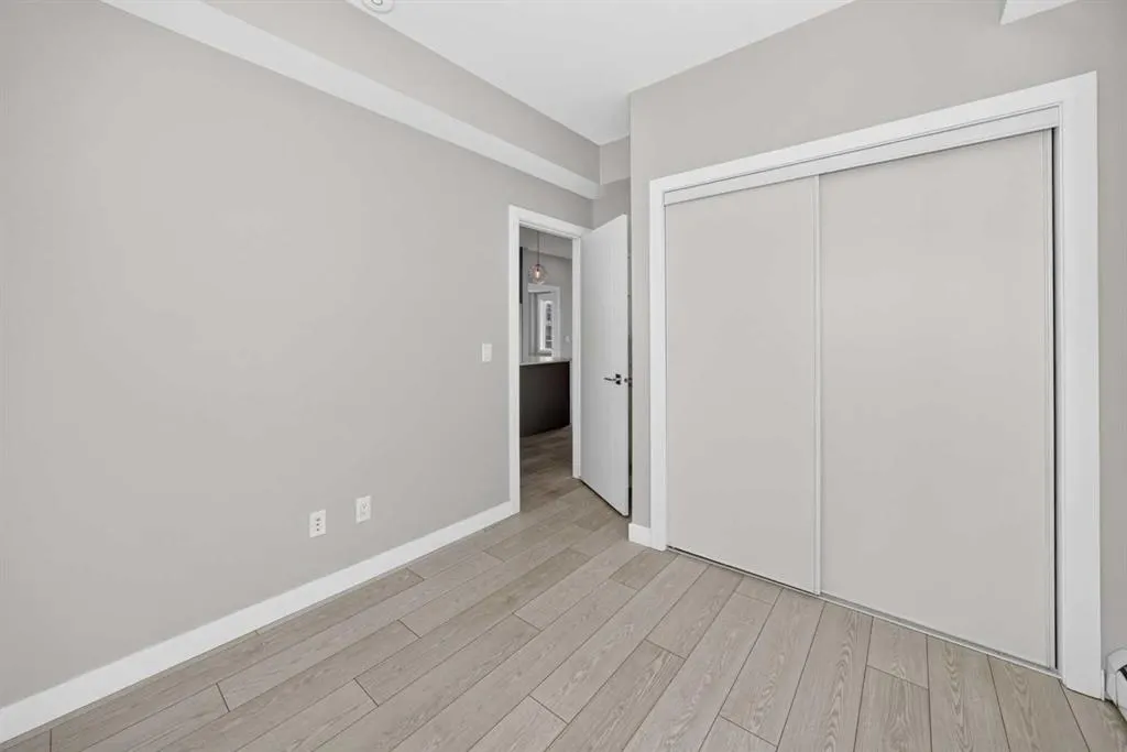395 Skyview Parkway NE #2417