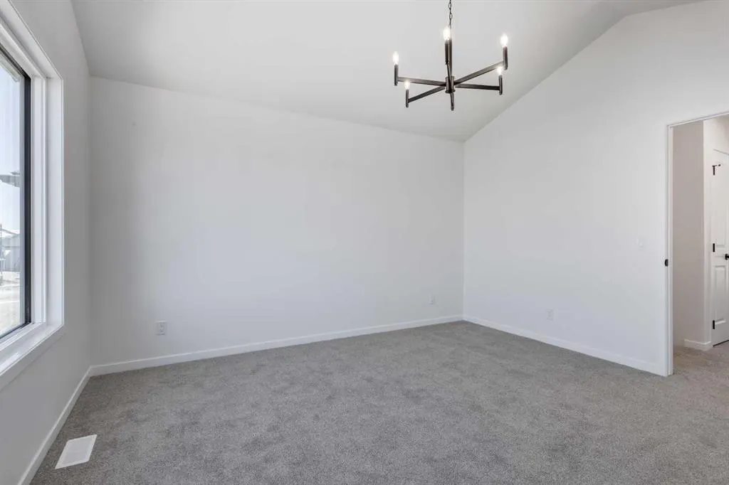 390 Ellen Park