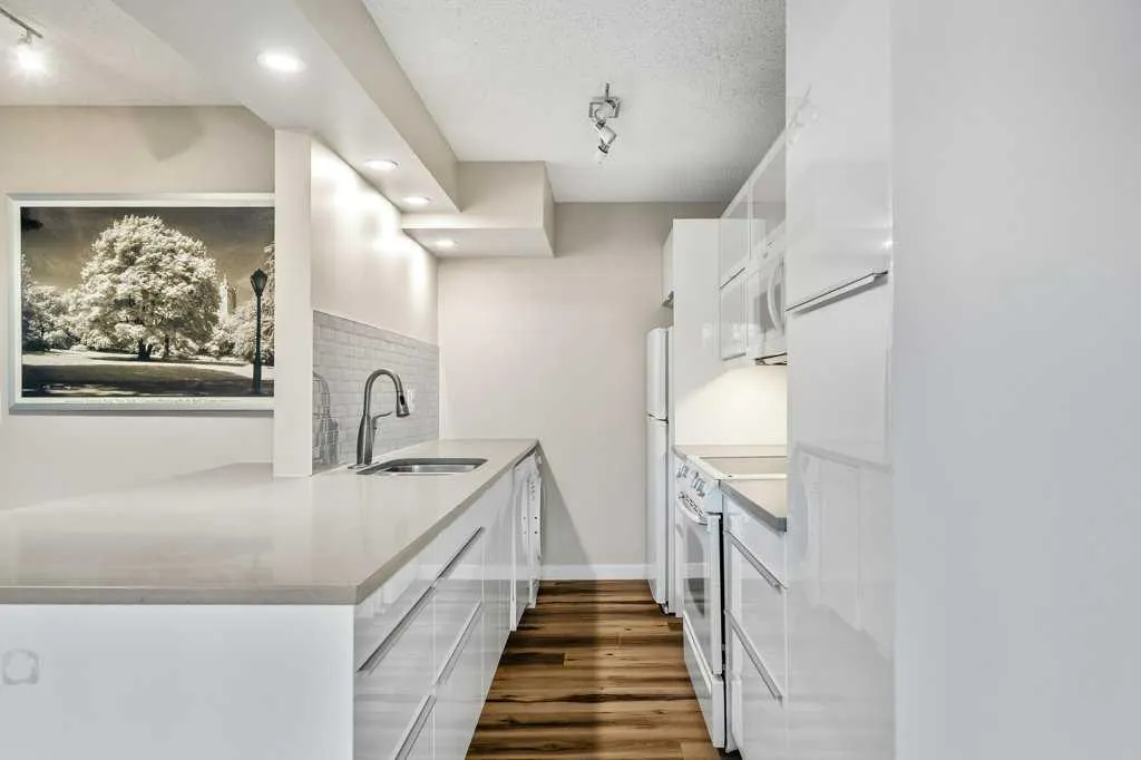 814 4A Street NE #7