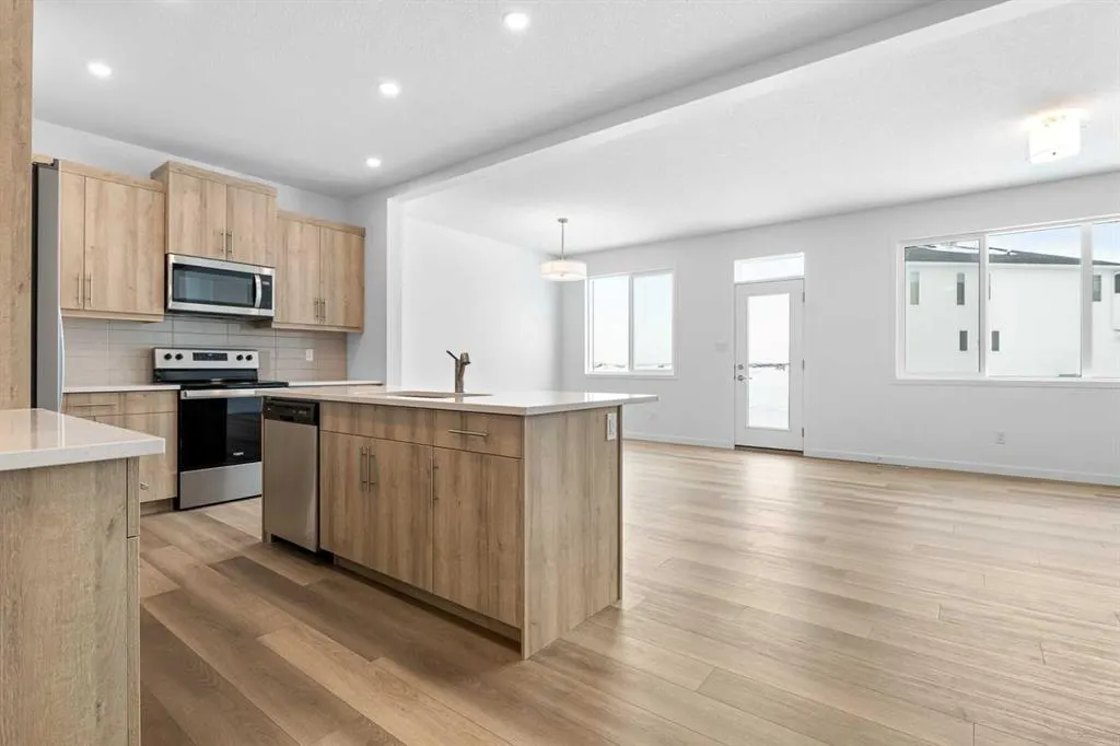 398 Ellen Park