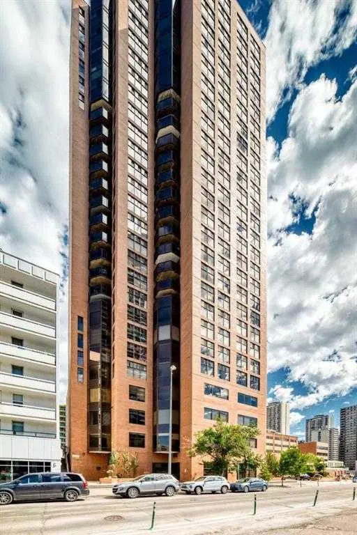 1100 8 Avenue SW #277