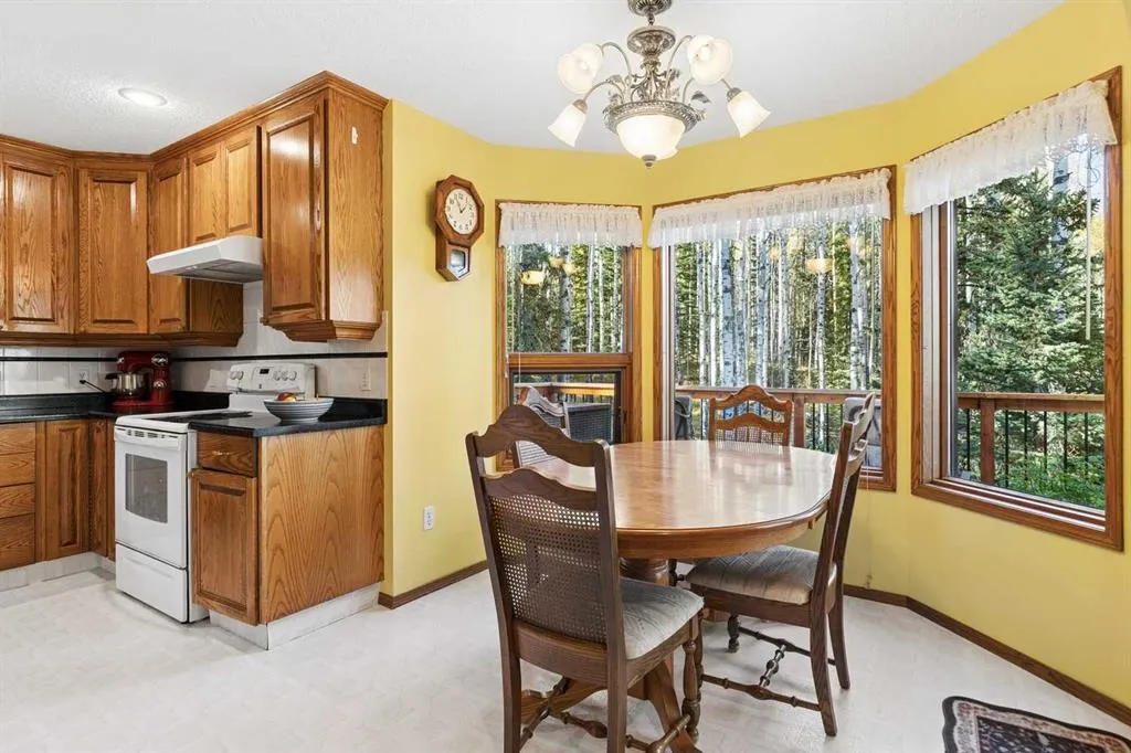 79 Meadow View Road