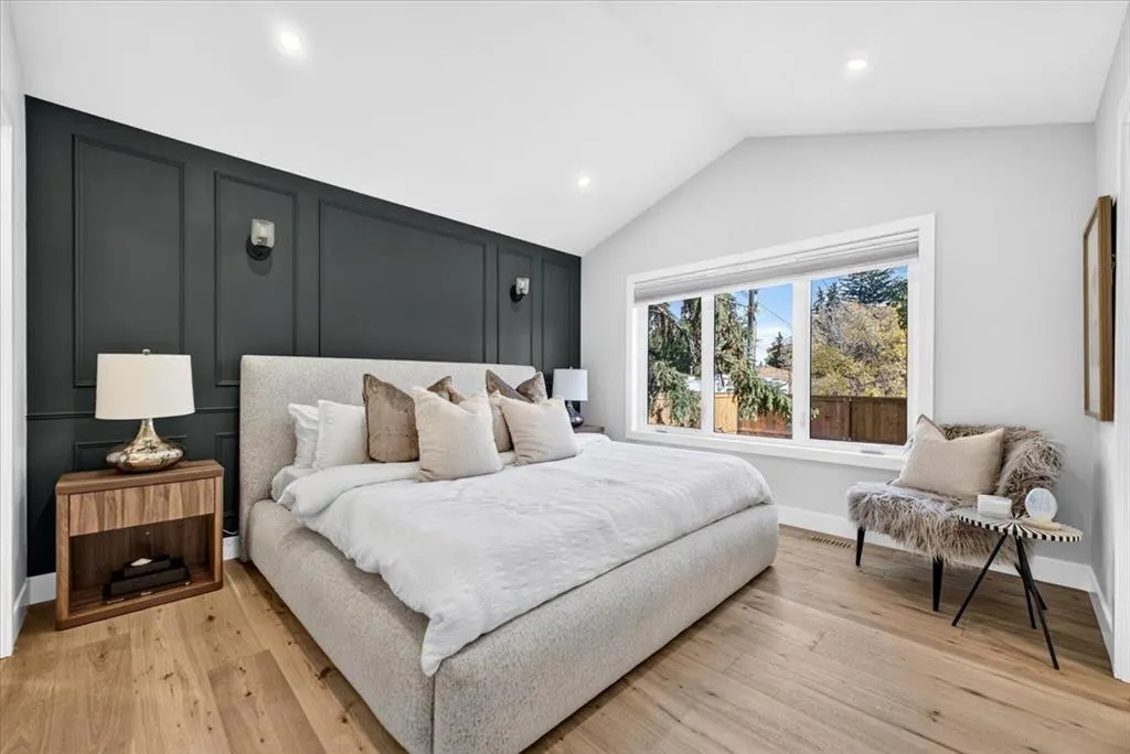 60 Governor Drive SW