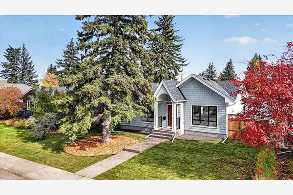 60 Governor Drive SW