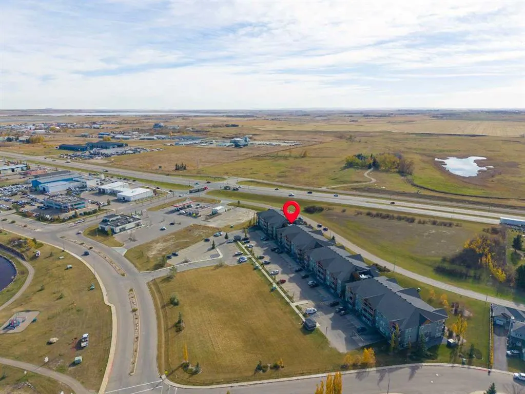 1005B Westmount Drive #104